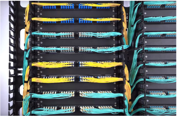 Bảo trì định kỳ tủ rack